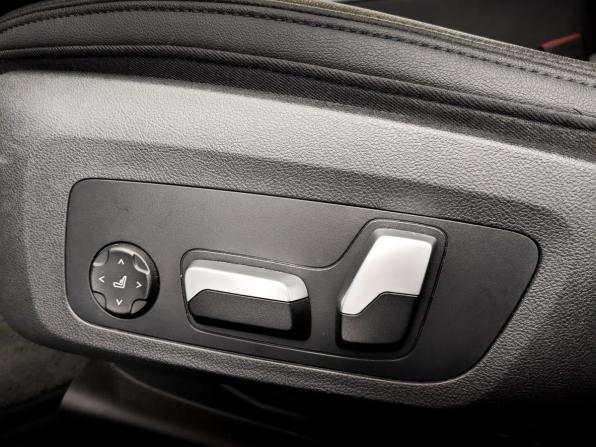 BMW 3 серии VII (G2x) с пробегом 2020 года, цена 3 300 000 рублей, 109992 км, седан, Автокод Объявления