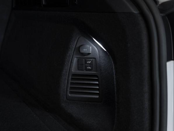 Volkswagen Touareg III с пробегом 2018 года, цена 5 180 000 рублей, 83191 км, внедорожник, Автокод Объявления