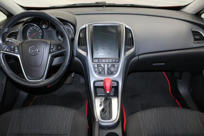 Opel Astra J Рестайлинг с пробегом 2012 года, цена 999 000 рублей, 137469 км, хэтчбек, Автокод Объявления