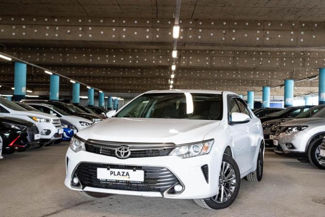Toyota Camry VII (XV50) Рестайлинг 2 с пробегом 2018 года, цена 2 119 000 рублей, 207781 км, седан, Автокод Объявления