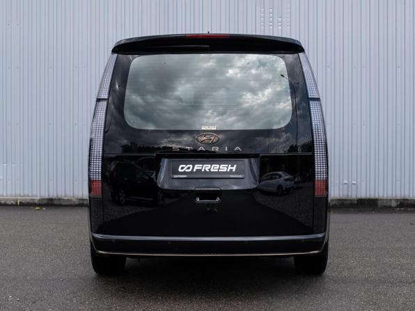 Hyundai Staria I с пробегом 2022 года, цена 5 699 000 рублей, 25139 км, минивэн, Автокод Объявления