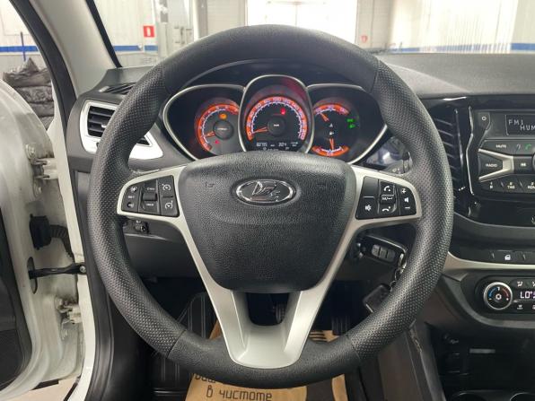 Lada (ВАЗ) Vesta I с пробегом 2020 года, цена 1 334 000 рублей, 60795 км, универсал, Автокод Объявления