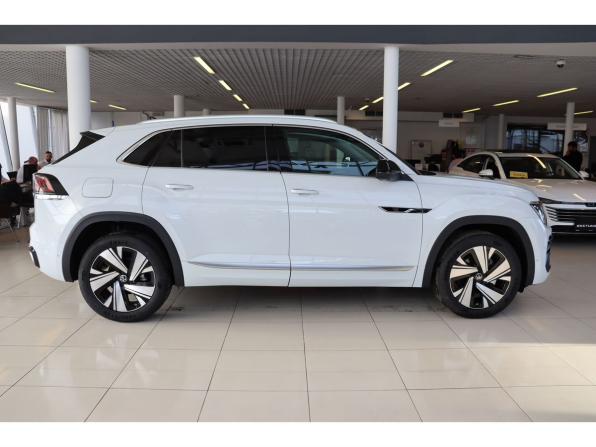 Новый Volkswagen Teramont I Рестайлинг (China Market) 2025 года, цена 5 640 000 рублей, внедорожник, Автокод Объявления