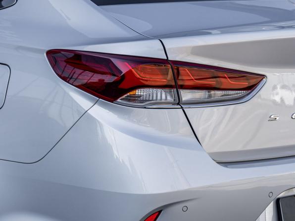 Hyundai Sonata VII (LF) Рестайлинг с пробегом 2017 года, цена 1 829 000 рублей, 101000 км, седан, Автокод Объявления