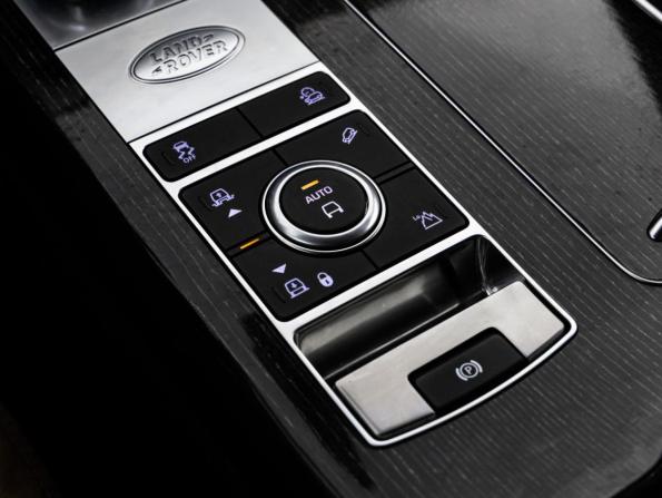 Land Rover Range Rover IV Рестайлинг с пробегом 2019 года, цена 5 990 000 рублей, 164468 км, внедорожник, Автокод Объявления