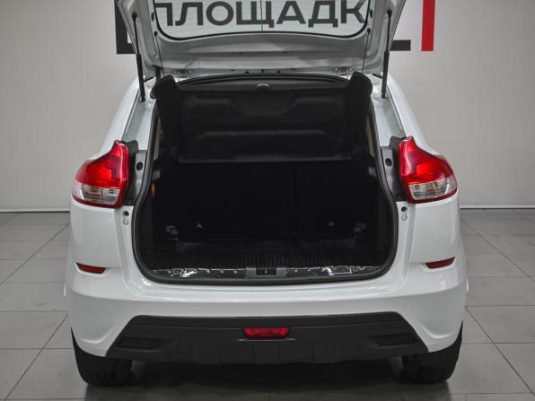 Lada (ВАЗ) XRAY I с пробегом 2017 года, цена 849 000 рублей, 84517 км, хэтчбек, Автокод Объявления
