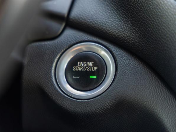 Chevrolet Equinox III с пробегом 2019 года, цена 1 898 000 рублей, 166125 км, внедорожник, Автокод Объявления