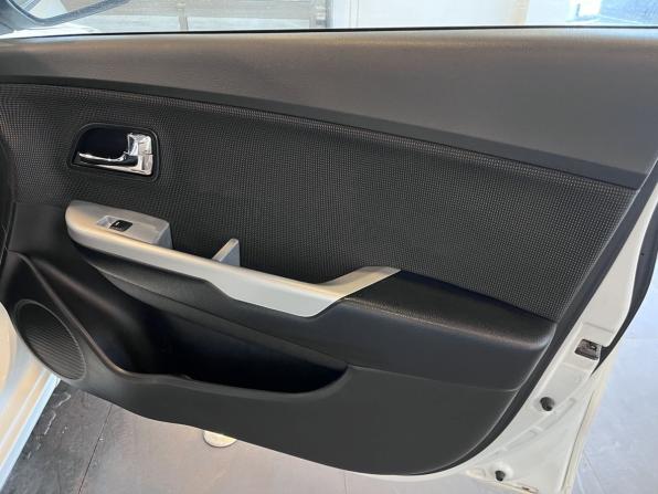 Kia Rio III с пробегом 2014 года, цена 1 085 000 рублей, 131916 км, хэтчбек, Автокод Объявления