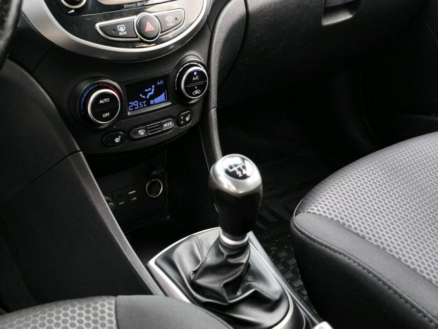Hyundai Solaris I Рестайлинг Санкт-Петербург  - изображение 13