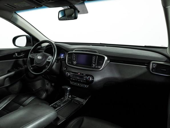 Kia Sorento III Prime Рестайлинг с пробегом 2018 года, цена 2 889 000 рублей, 116531 км, внедорожник, Автокод Объявления