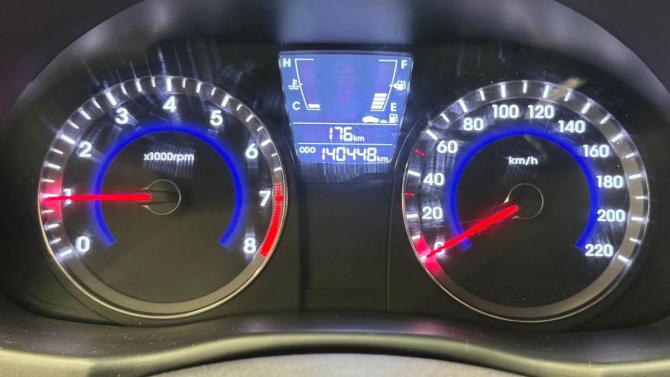 Hyundai Solaris I с пробегом 2012 года, цена 639 000 рублей, 140251 км, седан, Автокод Объявления