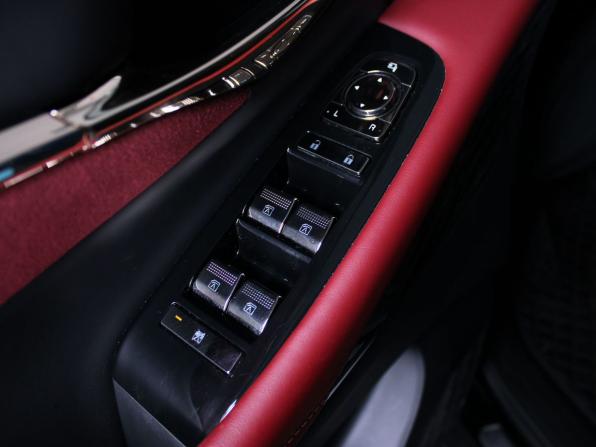 GAC M8 с пробегом 2024 года, цена 4 349 000 рублей, 37450 км, минивэн, Автокод Объявления