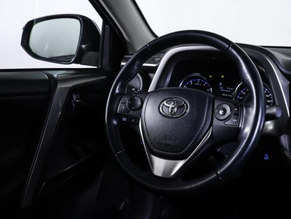Toyota RAV4 IV (XA40) Рестайлинг с пробегом 2017 года, цена 2 490 000 рублей, 83778 км, внедорожник, Автокод Объявления