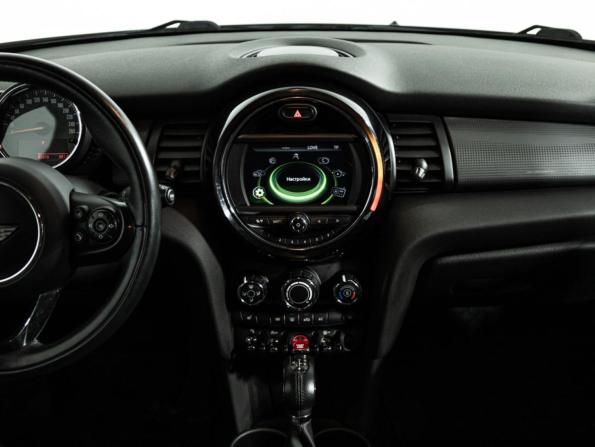 Mini Hatch III (F55/F56) с пробегом 2016 года, цена 1 549 000 рублей, 85818 км, хэтчбек, Автокод Объявления