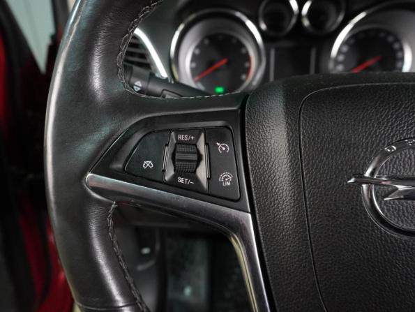 Opel Mokka I с пробегом 2014 года, цена 1 199 000 рублей, 118471 км, внедорожник, Автокод Объявления
