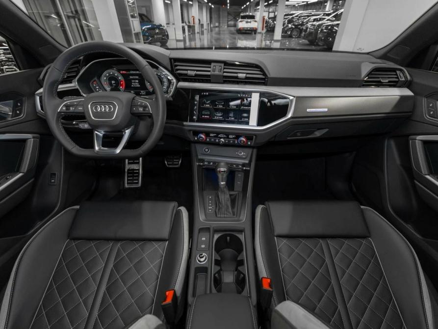 Audi Q3 II (F3) Москва  - изображение 8