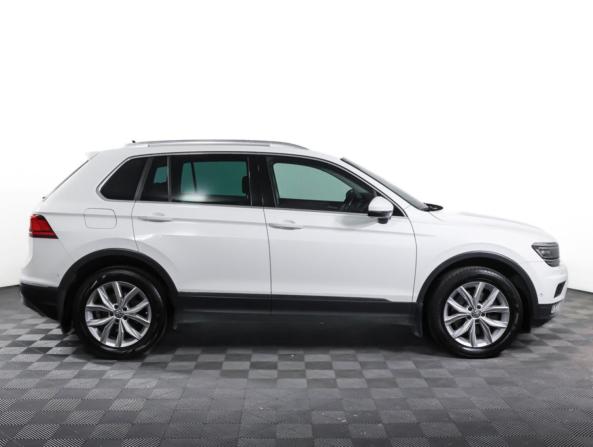 Volkswagen Tiguan II с пробегом 2017 года, цена 2 450 000 рублей, 123730 км, внедорожник, Автокод Объявления