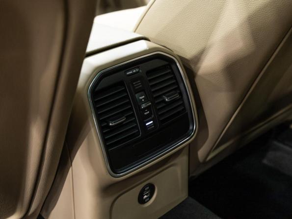 Porsche Macan I с пробегом 2018 года, цена 3 199 000 рублей, 150113 км, внедорожник, Автокод Объявления
