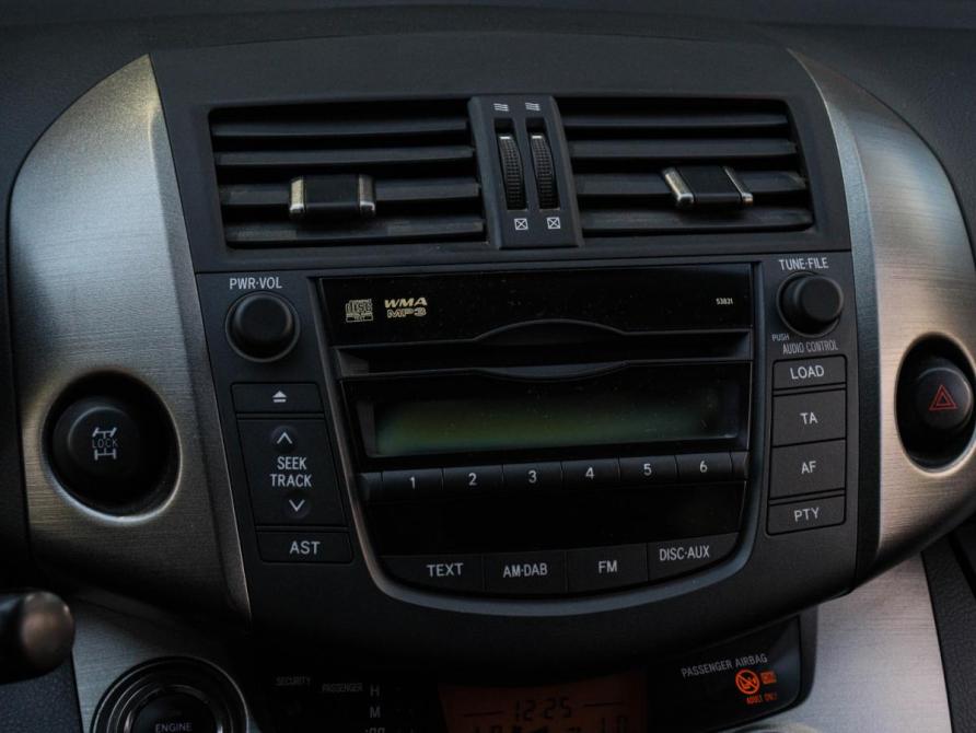 Toyota RAV4 III (XA30) Рестайлинг Москва  - изображение 21
