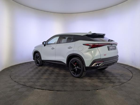 Omoda C5 I с пробегом 2023 года, цена 1 425 000 рублей, 111192 км, внедорожник, Автокод Объявления