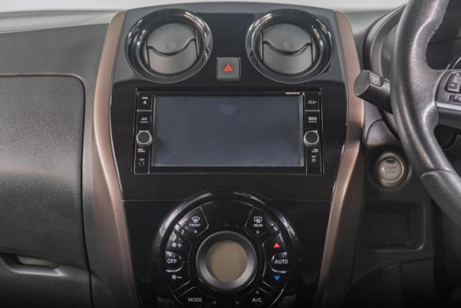 Nissan Note II Рестайлинг с пробегом 2018 года, цена 1 179 000 рублей, 106000 км, хэтчбек, Автокод Объявления