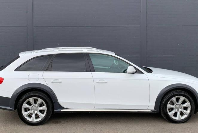 Audi A4 allroad IV (B8) с пробегом 2009 года, цена 1 240 000 рублей, 294927 км, универсал, Автокод Объявления