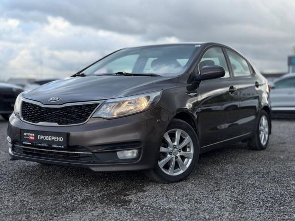 Kia Rio III Рестайлинг с пробегом 2017 года, цена 850 000 рублей, 268879 км, седан, Автокод Объявления