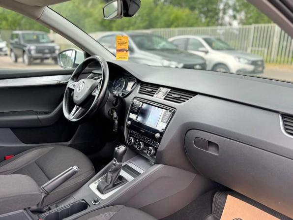 Skoda Octavia III (A7) Рестайлинг с пробегом 2019 года, цена 1 700 000 рублей, 145131 км, лифтбек, Автокод Объявления