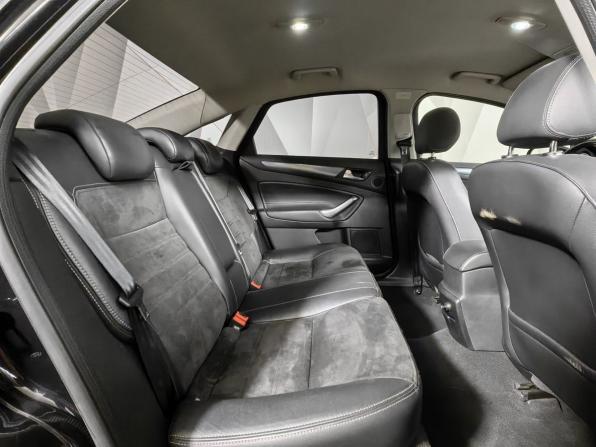 Ford Mondeo IV Рестайлинг с пробегом 2010 года, цена 780 000 рублей, 185202 км, седан, Автокод Объявления