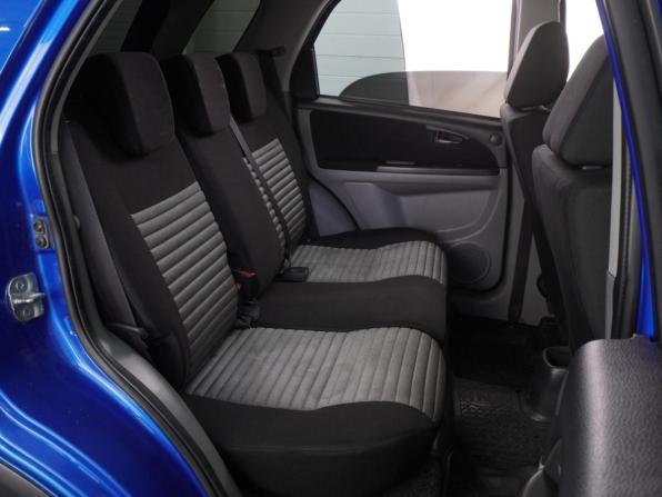 Suzuki SX4 I (Classic) Рестайлинг с пробегом 2013 года, цена 699 000 рублей, 282670 км, хэтчбек, Автокод Объявления