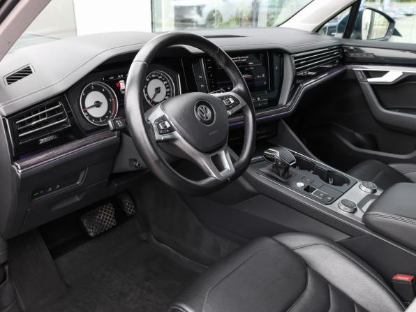 Volkswagen Touareg III с пробегом 2018 года, цена 4 749 000 рублей, 123677 км, внедорожник, Автокод Объявления