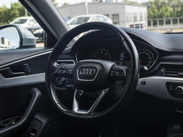 Audi A4 V (B9) с пробегом 2016 года, цена 2 729 000 рублей, 125608 км, седан, Автокод Объявления