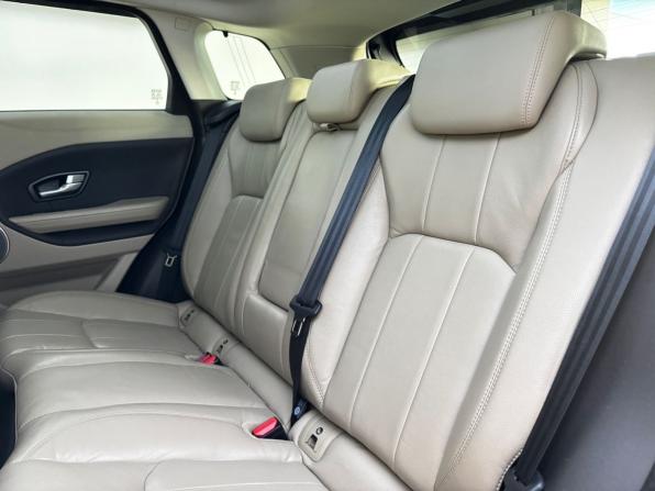 Land Rover Range Rover Evoque I Рестайлинг с пробегом 2018 года, цена 2 270 000 рублей, 143000 км, внедорожник, Автокод Объявления