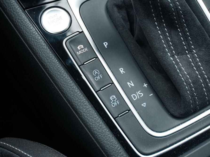Volkswagen Golf R VII Рестайлинг Ростов-на-Дону  - изображение 29