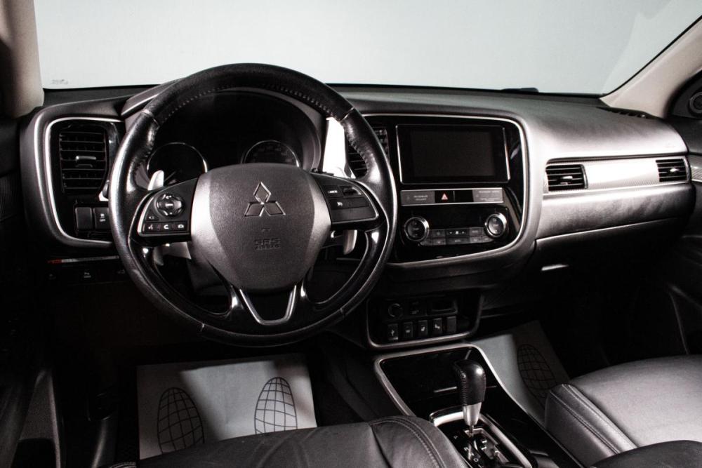 Mitsubishi Outlander III Рестайлинг 3 Сургут  - изображение 12