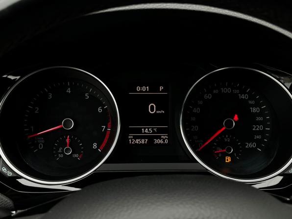 Volkswagen Jetta VI Рестайлинг с пробегом 2017 года, цена 1 379 700 рублей, 124587 км, седан, Автокод Объявления