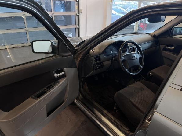 Lada (ВАЗ) Priora I с пробегом 2010 года, цена 240 000 рублей, 176135 км, седан, Автокод Объявления
