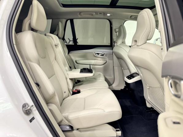 Volvo XC90 II Рестайлинг 1 с пробегом 2024 года, цена 5 990 000 рублей, 27871 км, внедорожник, Автокод Объявления