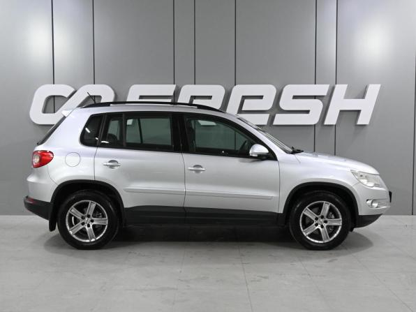 Volkswagen Tiguan I с пробегом 2010 года, цена 1 199 000 рублей, 225650 км, внедорожник, Автокод Объявления