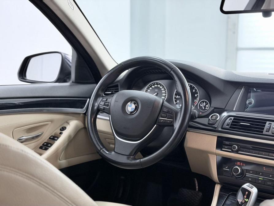 BMW 5 серии VI (F10/F11/F07) Рестайлинг Воронеж  - изображение 30