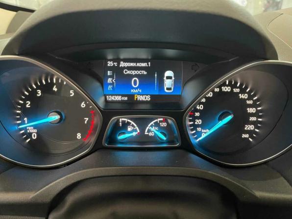 Ford Kuga II Рестайлинг с пробегом 2018 года, цена 1 880 000 рублей, 124366 км, внедорожник, Автокод Объявления