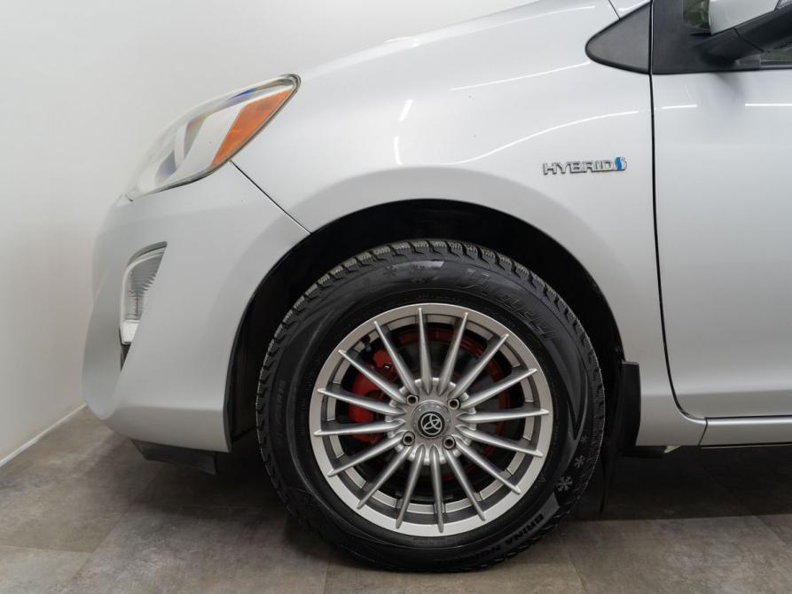 Toyota Prius c I Рестайлинг Красноярск  - изображение 19