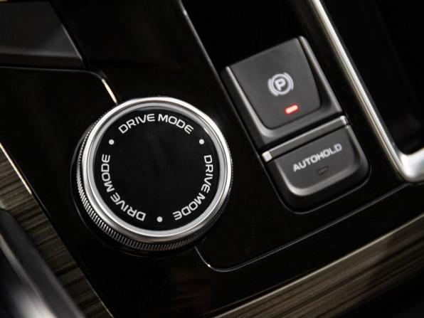 Geely Atlas Pro с пробегом 2022 года, цена 1 799 500 рублей, 91112 км, внедорожник, Автокод Объявления
