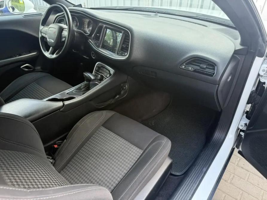 Dodge Challenger III Рестайлинг 2 Ростов-на-Дону  - изображение 15