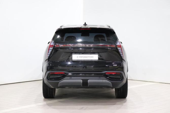 Geely Atlas II с пробегом 2024 года, цена 3 045 000 рублей, 20043 км, внедорожник, Автокод Объявления