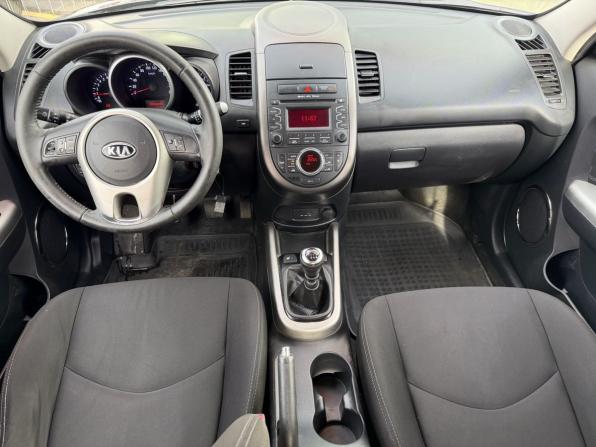 Kia Soul I Рестайлинг с пробегом 2012 года, цена 739 000 рублей, 224181 км, хэтчбек, Автокод Объявления