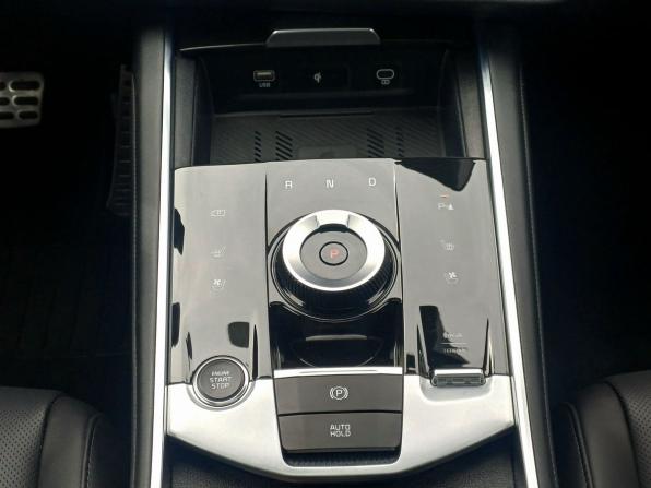 Kia Sportage V с пробегом 2025 года, цена 4 149 000 рублей, 28600 км, внедорожник, Автокод Объявления