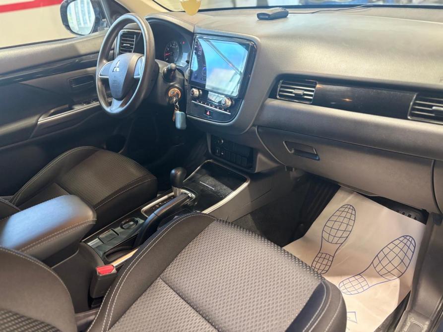 Mitsubishi Outlander III Рестайлинг 3 Челябинск  - изображение 20