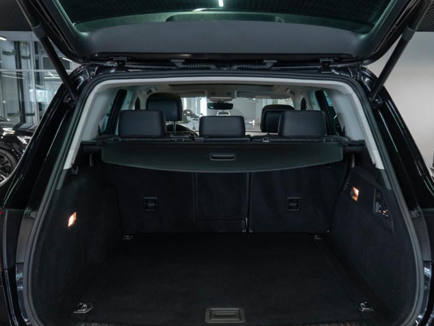 Volkswagen Touareg II Рестайлинг Москва  - изображение 27