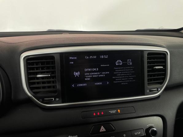 Kia Sportage IV Рестайлинг с пробегом 2021 года, цена 2 110 000 рублей, 93588 км, внедорожник, Автокод Объявления